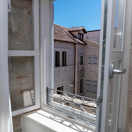 Gothic Palace Heritage Konukevi Split