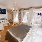 Гостевой дом Gothic Palace Heritage