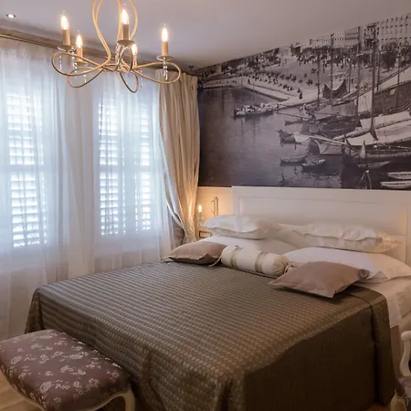 Penzion Gothic Palace Heritage 4*