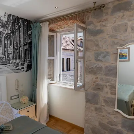 Gostinjska kuća Gothic Palace Heritage Split