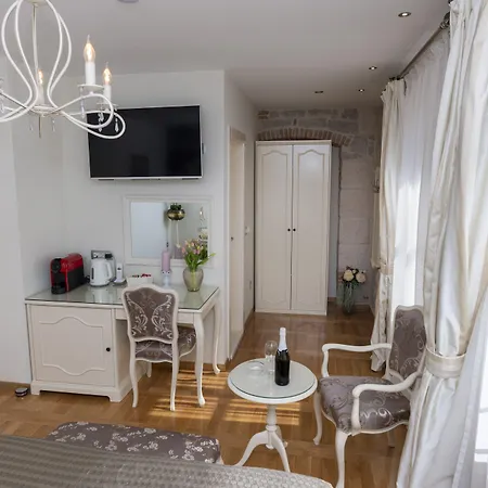 Gothic Palace Heritage 4* Split