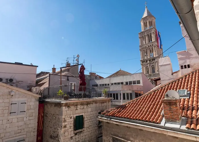 Gothic Palace Heritage Πανσιόν