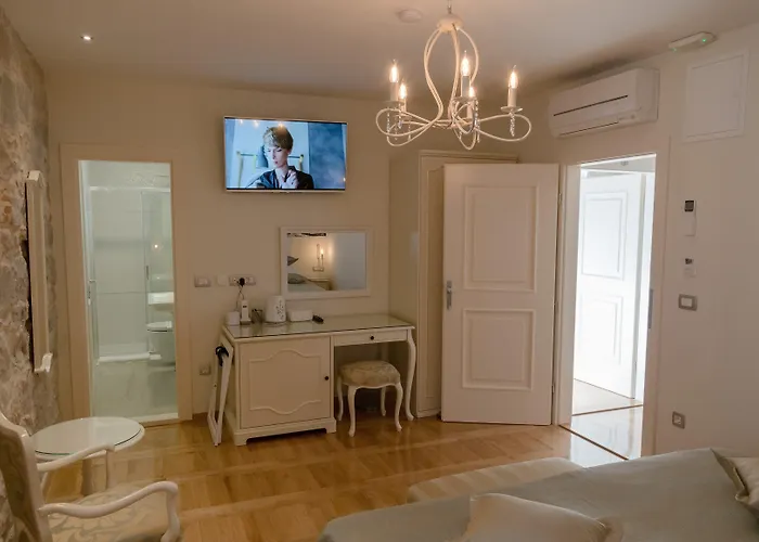 Gothic Palace Heritage