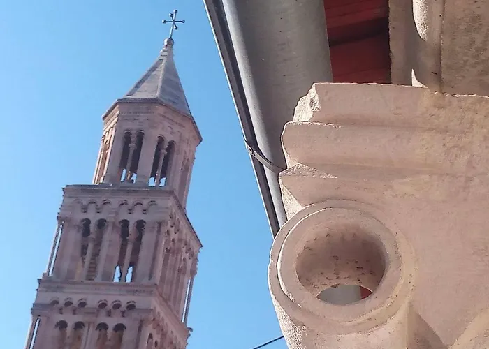 Gothic Palace Heritage Πανσιόν