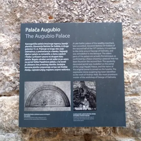 Πανσιόν Gothic Palace Heritage 4*