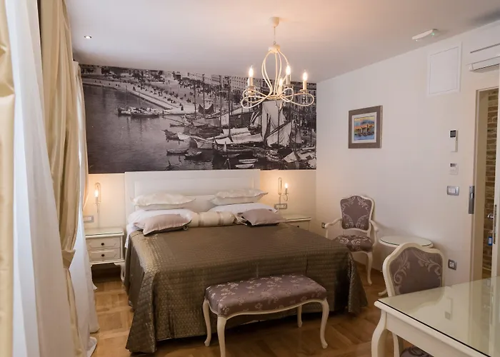 Gothic Palace Heritage Affittacamere 4*