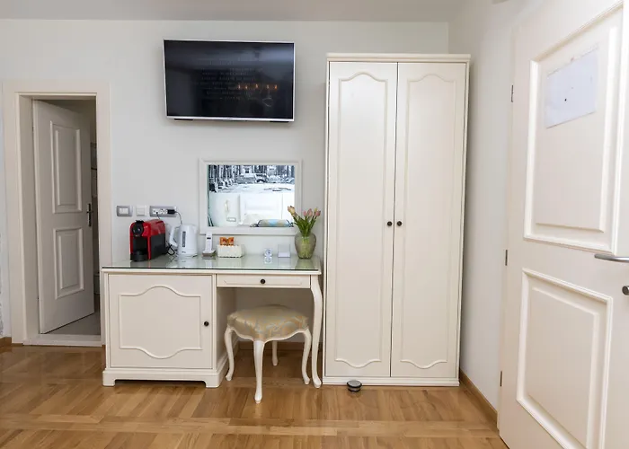 Gothic Palace Heritage Affittacamere